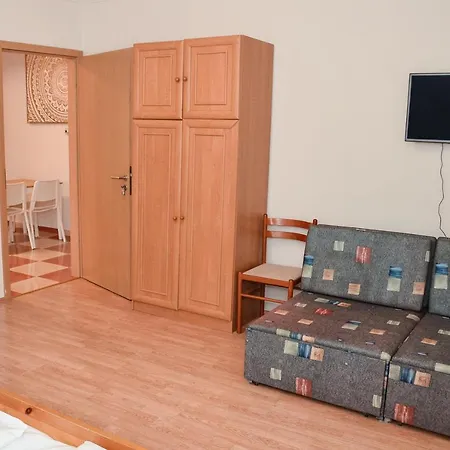 Gabor Aron Apartman * Hajdúszoboszló
