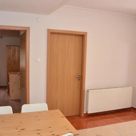 Hotel de apartamente Gabor Aron Apartman Hajdúszoboszló