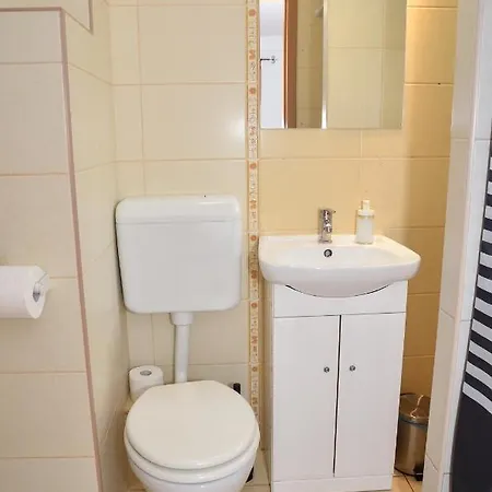Gabor Aron Apartman Hotel de apartamente