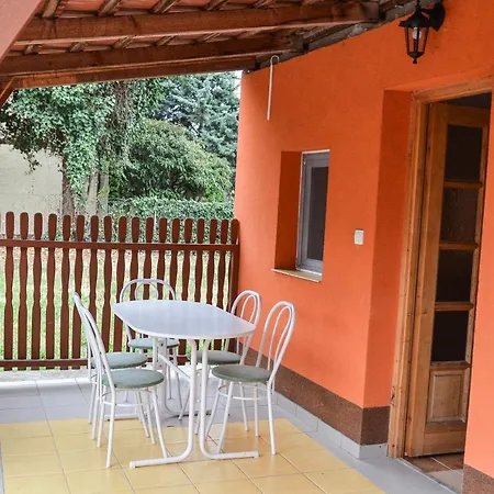 Gabor Aron Apartman Hotel de apartamente *
