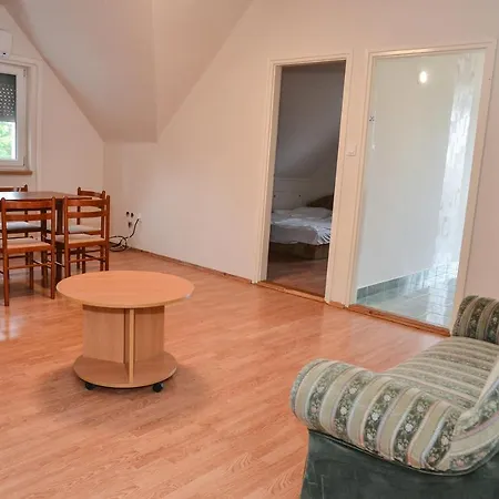 Gabor Aron Apartman * Hajdúszoboszló